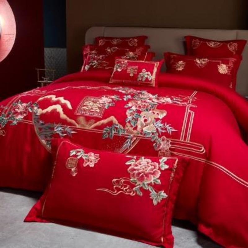 New Chinese style big red embroidery wedding quilt cover polished wedding room bedding wedding four-piece multi-piece set
