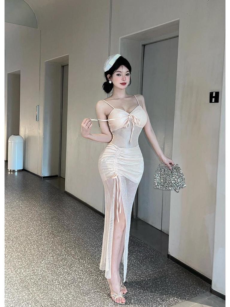 Heißes Mädchen Sexy trägerloses Netz-Abendkleid mit hohem Schlitz