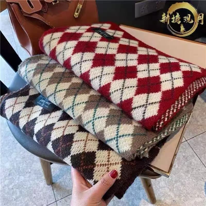 Red Scarf Women's Winter High-end Sense Versatile Plaid Christmas Birthday Gift New Year's Gift Knitted Wool Scarf