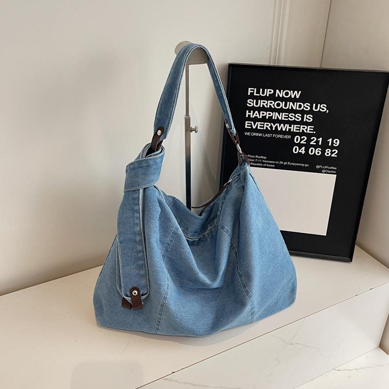 Denim Tote Bag For Women Large Capacity Casual Street Style With Zipper Closure