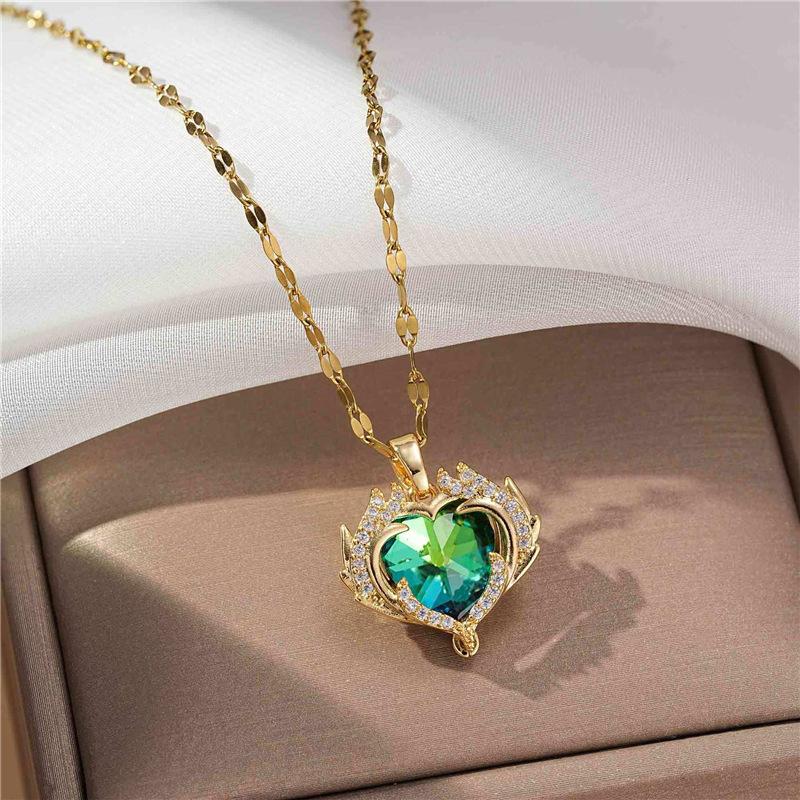Luxury Design Heart Pendant Necklace For Women Fashion Crystal Charm Chain Choker Necklace Collar Girls Party Jewelry Gifts
