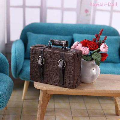 Bebek ve Peluş Oyuncaklar – Oyuncak bebek evleri ve aksesuarları