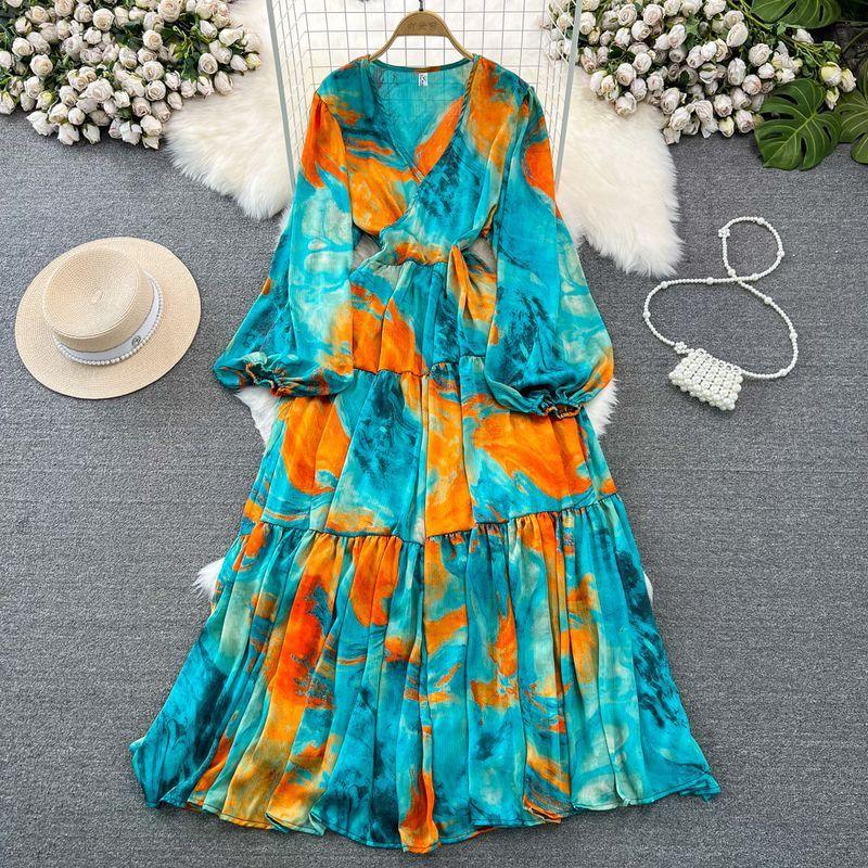 High-end Celebrity Temperament Lantern Long-sleeved V-neck Waist Thin A-word Printed Dress Elegant Pendulum Long Skirt