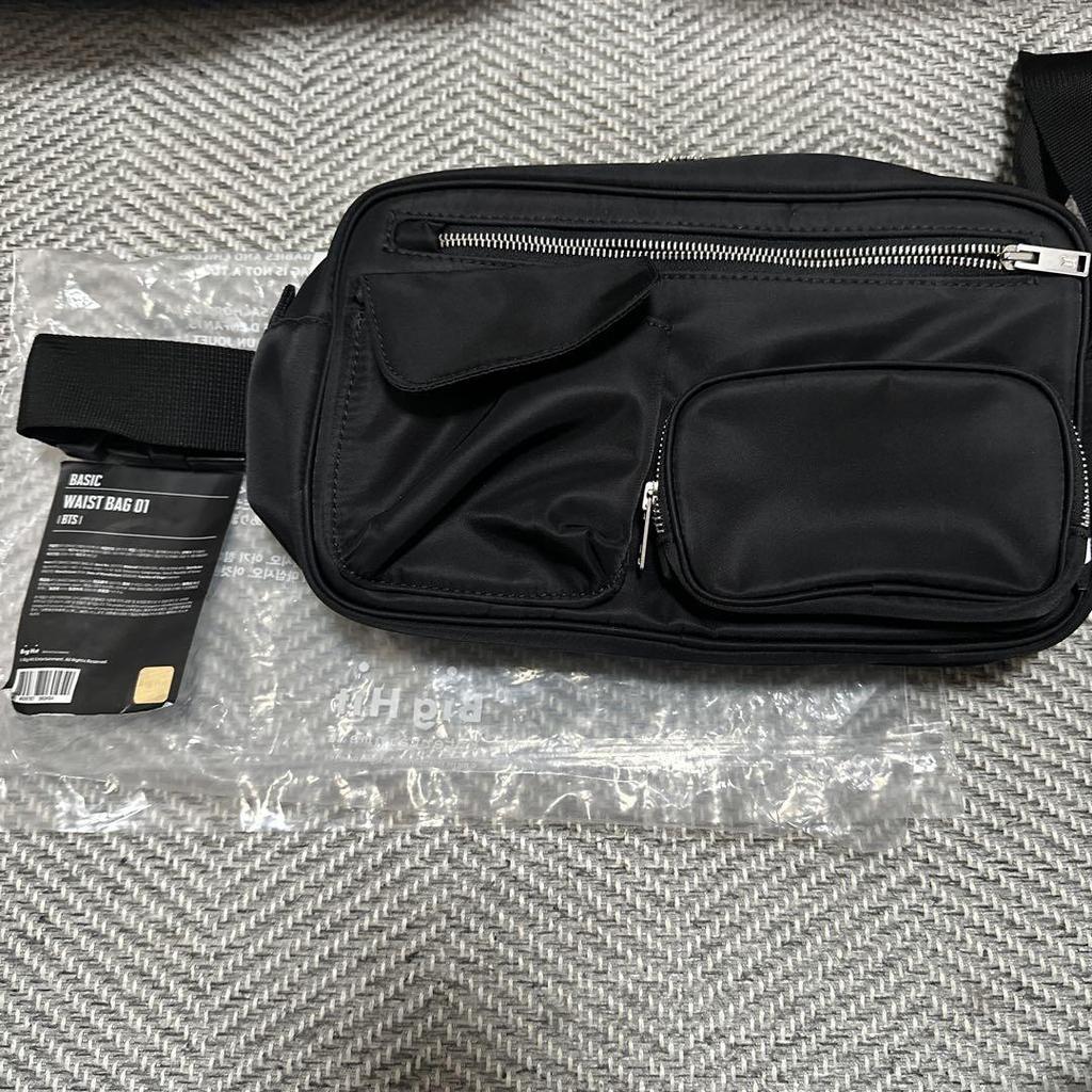 [USED] BTS Official Waist Bag