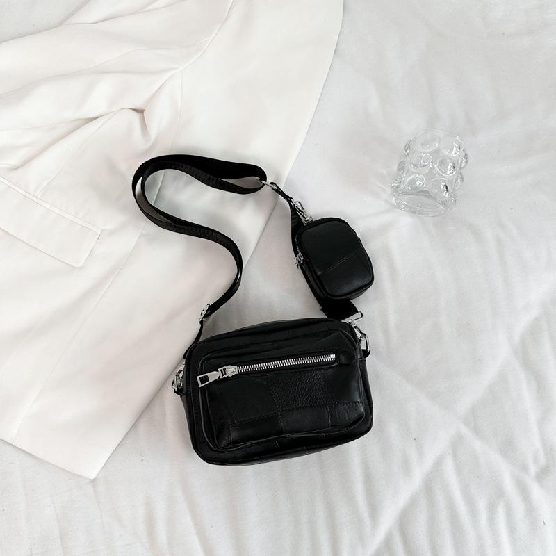 

Shoulder bag fashion messenger bag trend retro new women s bag simple casual personality small square bag texture bag чёрный
