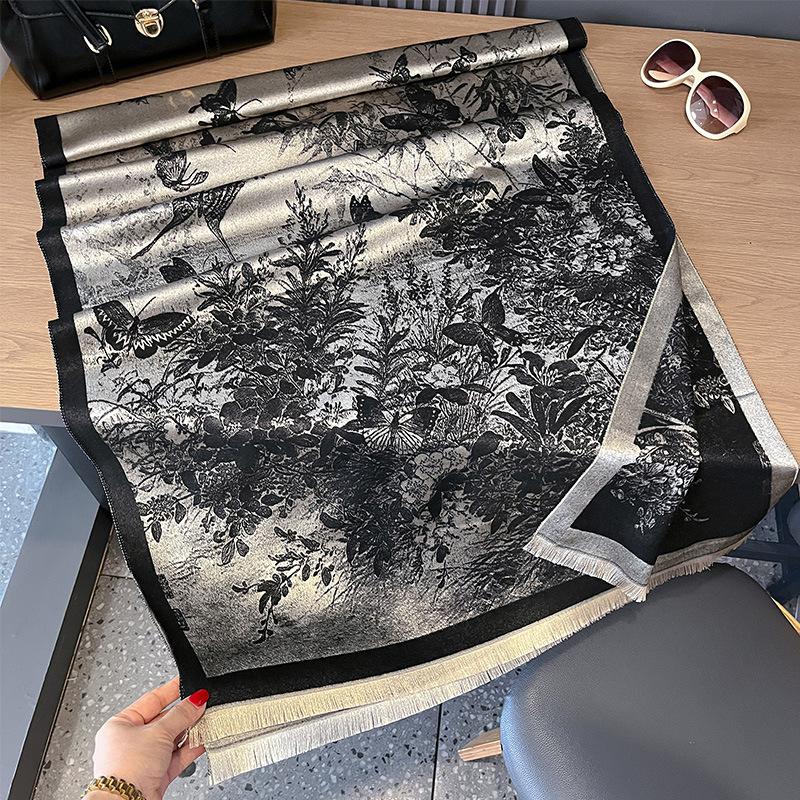 

Осень и зима двухсторонний шарф с принтом бабочки и чернилами, простой и элегантный, утолщенный и теплый, для шеи, шаль для кондиционированного помещения 185 чёрный