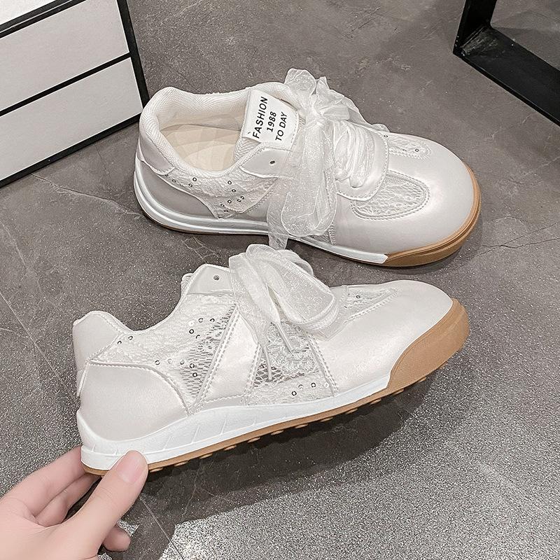 

Весенние детские белые туфли на мягкой подошве 2025 новинка вышивка спортивная и повседневная обувь нишевая 40 бежевый