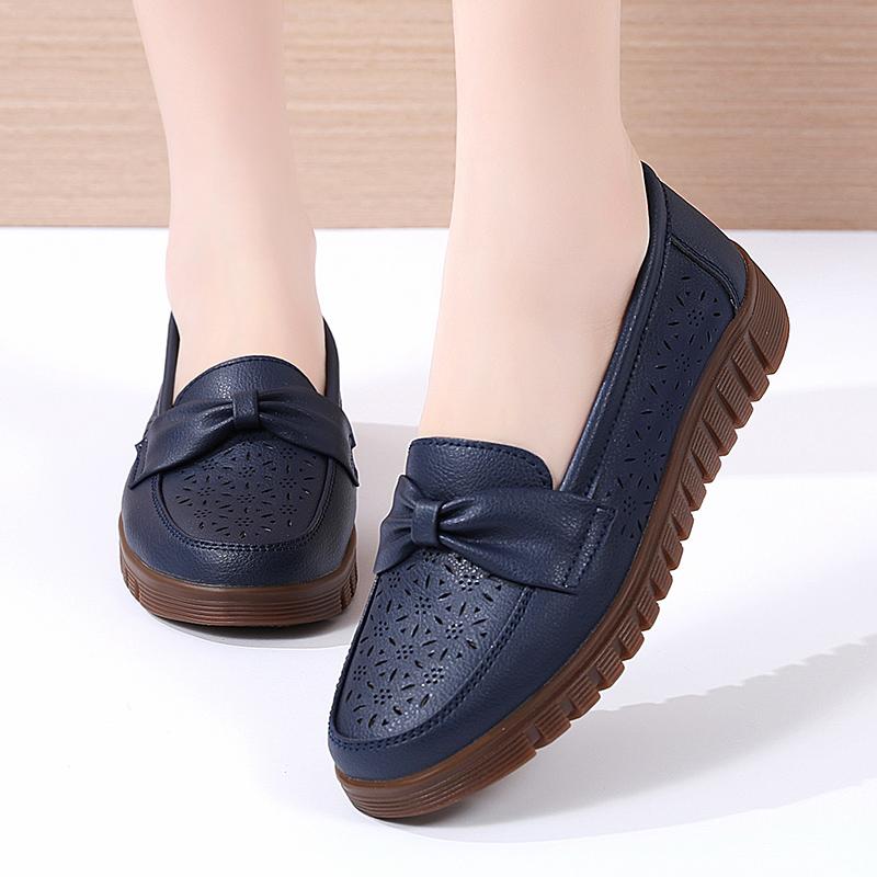 Spring and Summer New Womens Flat Shoes Work Flat Casual Sports Shoes Cowhide Soft Loafers Breathable Mother Shoes 35-44