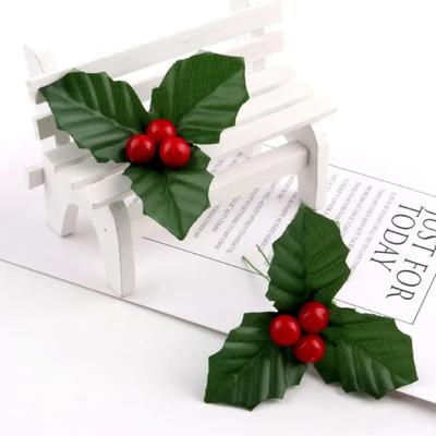 5/10PCS Christmas Artificial Holly Berries Cherry Little Fruits Green Leaves for Party Home Decoration Garland Wreath Ornaments