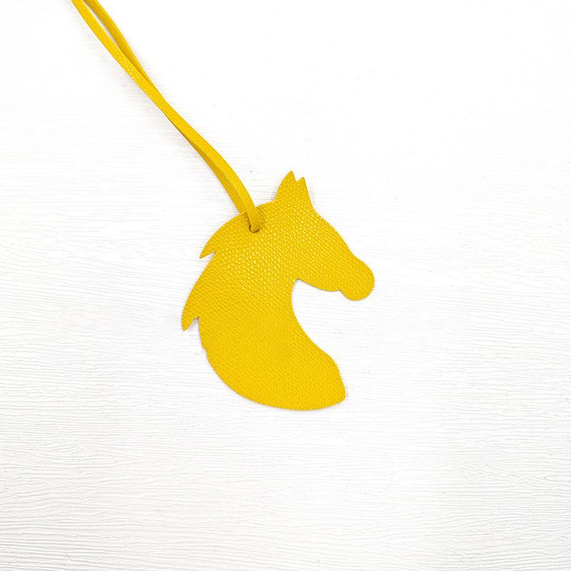 Retro Leather Horse Head Bag Charm Soft Durable Decor Accessory for Backpack Handbag Keychain Suitable for Daily Use Gifting