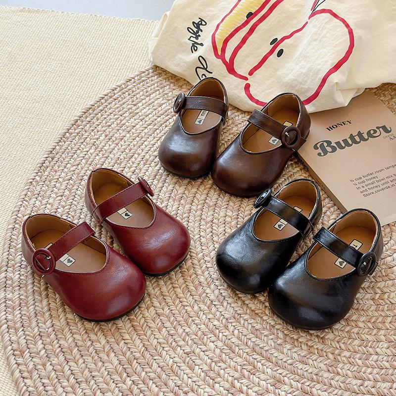 Piccole scarpe in pelle per bambini francesi primavera nuove scarpe piatte da principessa per bambine scarpe beanie a suola morbida