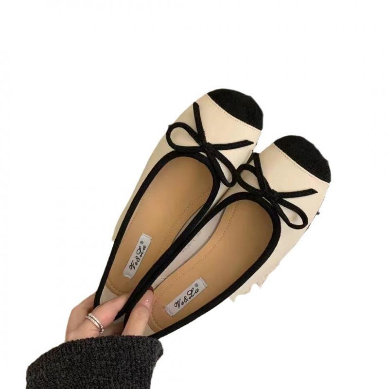 Gentle ballet ladyshoes flat shoes French retro soft sole silver new Chinese red single shoes spring small fragrant wind women's shoes