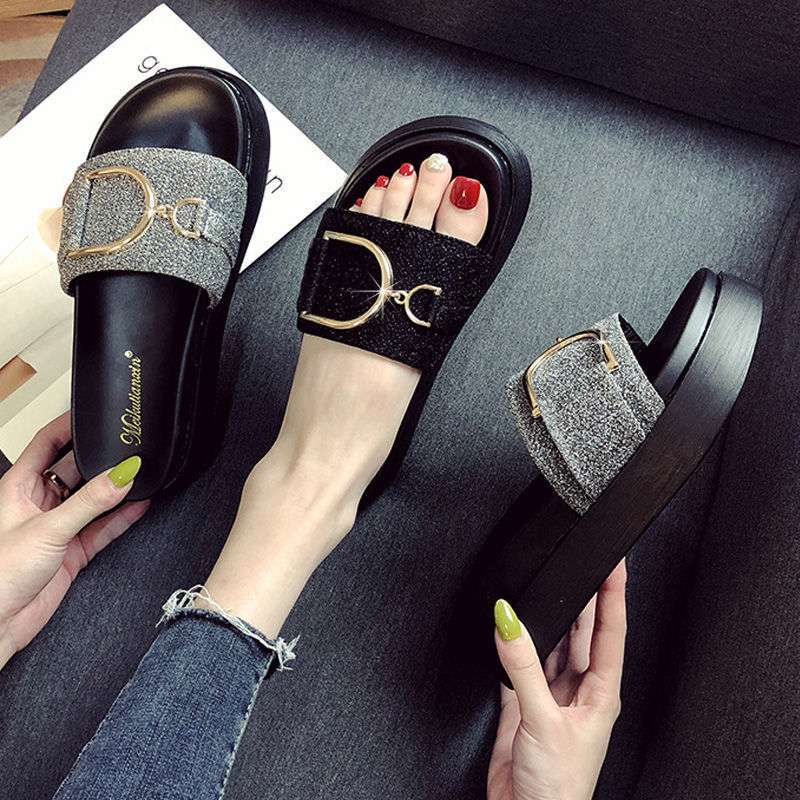 Thick-soled Cool Slippers Women's Outer Wear 2025 New Early Spring Summer Fashion Women's Muffin Beach Shoes Large Size