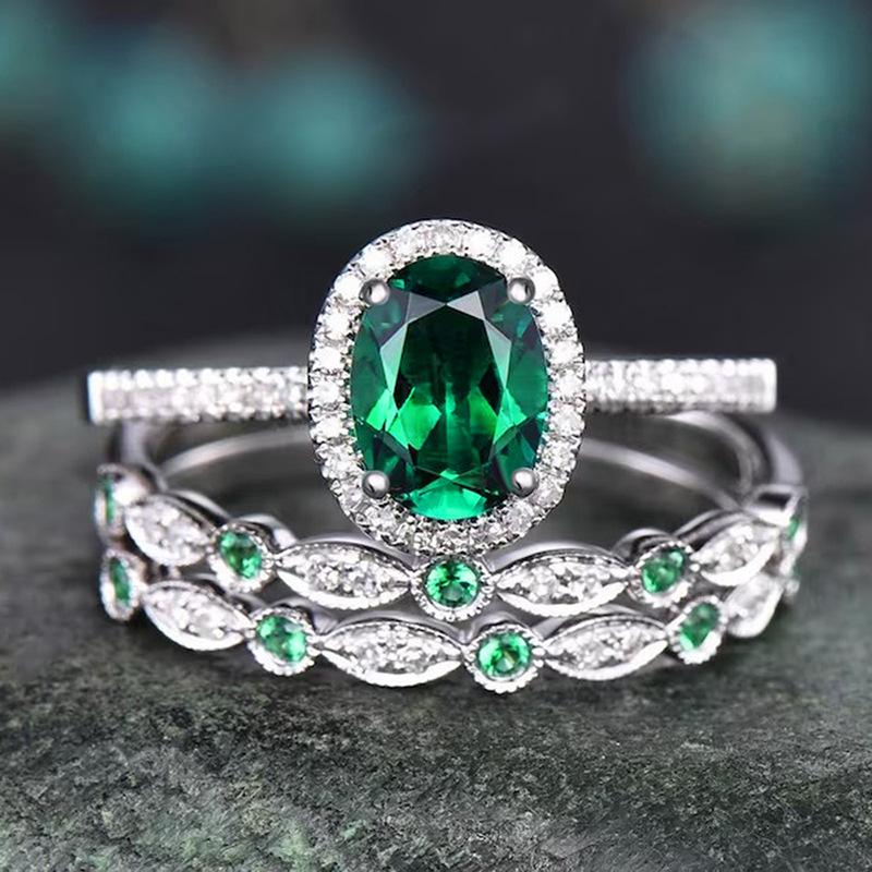 Metal Electroplated Ring Three-Piece Set, Oval Geometric Lady Ring, Luxury Light Luxury Fashionable Ring.