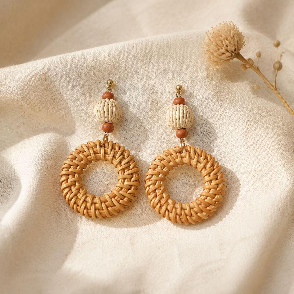 European Retro Geometric Raffia Earrings: Vacation-Style Wooden Hollow Long Accessories for Women