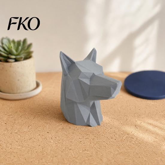 Truck Trailer Decor Pendant 3D Printed Wolf Car Hitch Decoration, Howling Head Ornament Personalized Gift for SUV Rear Bumper, Matte Finish