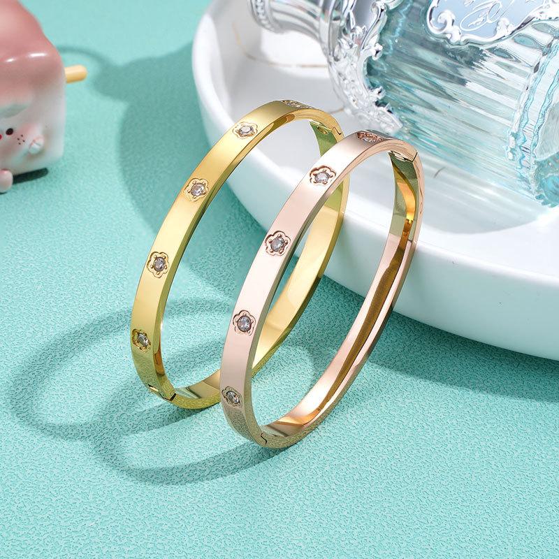 Bracelet Women's Titanium Steel European and American Bracelet with Simple and Fashionable Temperament