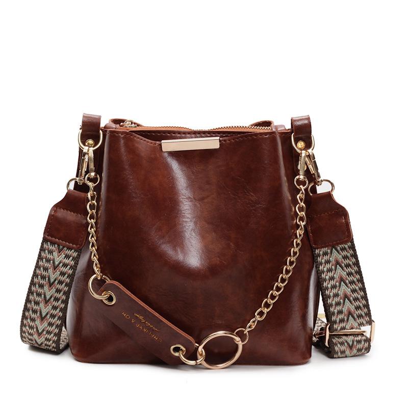 Premium Texture Small Bag Women's Autumn and Winter New Retro Bucket Bag Fashionable Versatile Commuter Messenger Bag
