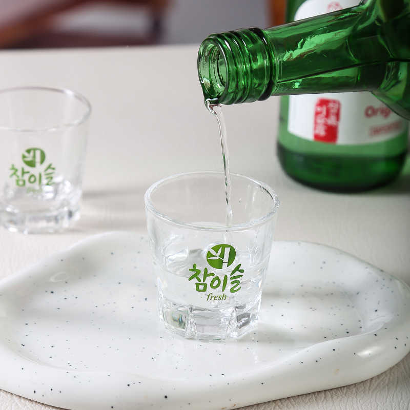 Sady korejských skleniček na soju - Pozvedněte svůj zážitek z popíjení s 2,0 oz čirým sklem, ideální pro whisky, tequilu a likér