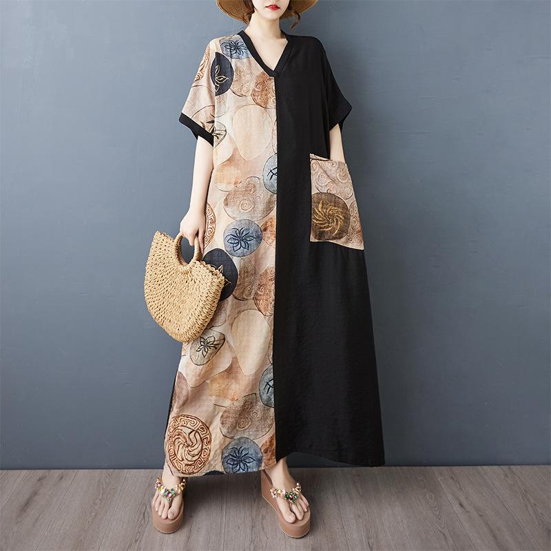 A Summer Thin Cotton and Linen Dress with A V-neck Short Sleeves and Contrasting Color Patchwork for A Slimming Look