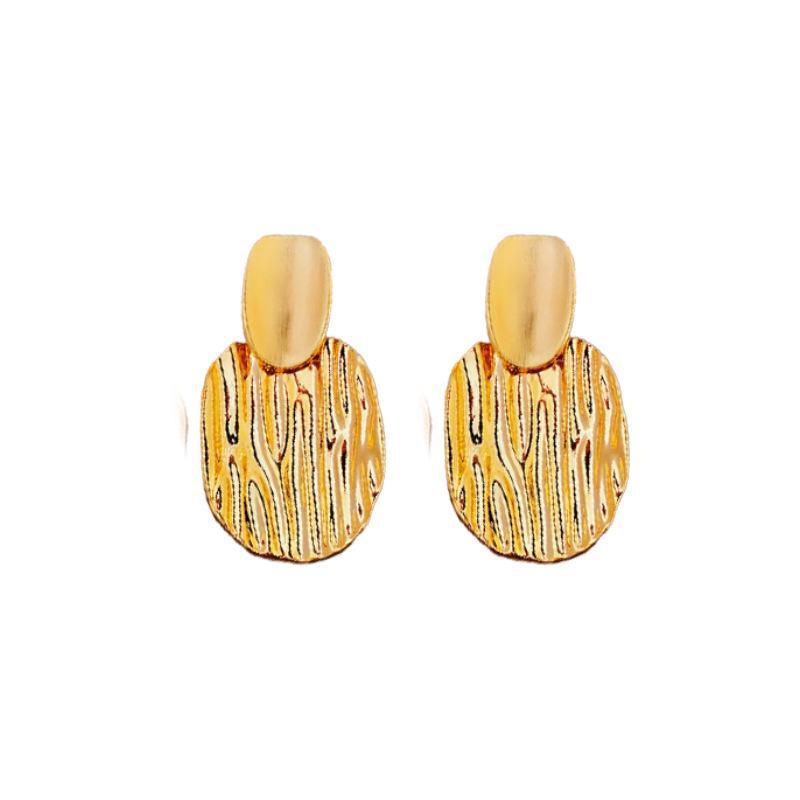 Přehnané kovové náušnice evropského a amerického stylu – stříbrná jehla, módní špičkový design pro ženy