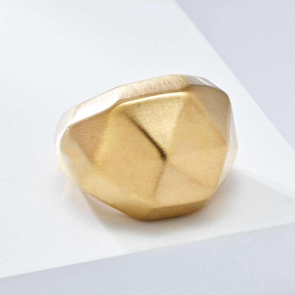 Exaggerated Geometric Cutting Ring for Women Fashionable and High-end Light Luxury Temperament Hand Jewelry