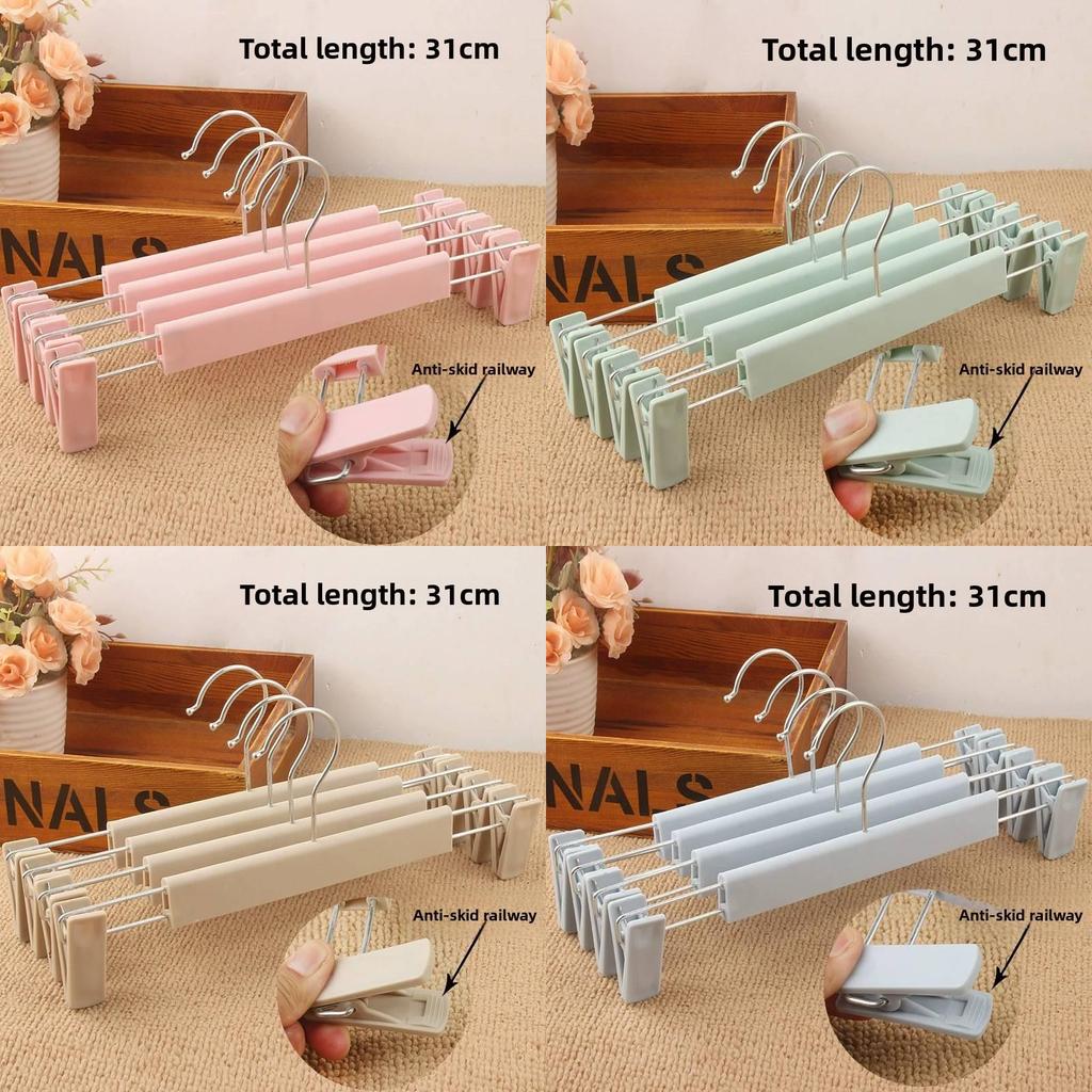 Modern Plastic Clothes Hangers With Antislip Design For Wardrobes And Garment Shops