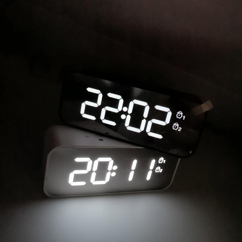 Recording Alarm Alarm Clock Custom Ringtone Creative Cute Bedside Luminous Clock Personalized Music Intelligent LED Clock