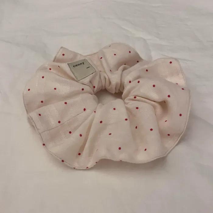 Vintage Hair Ruffle - Red Bean Dot