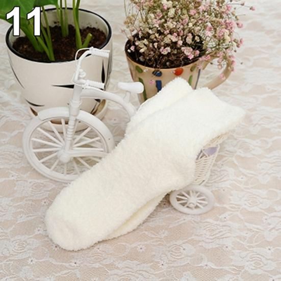 

Женские зимние теплые утепленные коралловые флисовые пушистые однотонные носки для сна для девочек белый