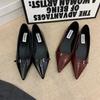 2025 Spring and Autumn New Fashion Versatile Evening Breeze French Pointed Black Single Shoes Women's Shoes Temperament Patent Leather