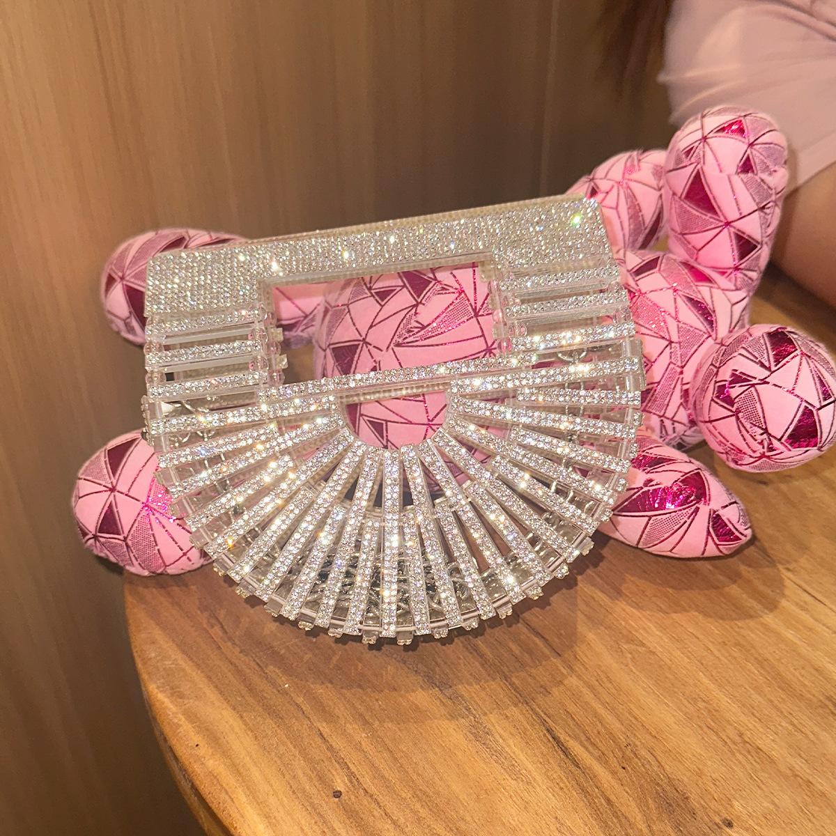 

Сумка-корзина для овощей с полым дном A Diamond Super Flash Summer Acrylic Mini Handbag Fashion Celebrity Dinner Bag I серебряный