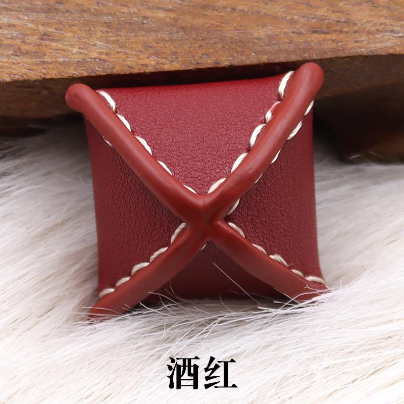 

2pcs Autumn And Winter Leather Black Special-Shaped Zongzi Buttons High-End Leather Jacket Woolen Trench Coat Leather Buttons Wool Coat Jacket Buttons Burgundy * Edge 30mm Diagonal 40mm * Rectangle