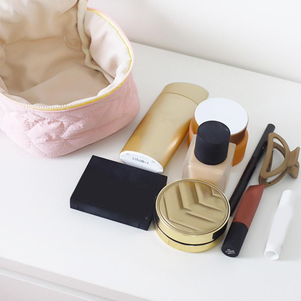 Woman Portable Cute Love Korean Style Large Capacity Makeup Bag Travel Handbag Wash Bag for Travel Accessories