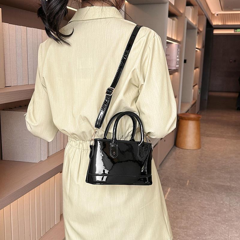 Chic Trendy Handbag Stylish Shoulder Bag 2023 Summer New Fashion Simple Crossbody Bag For Women