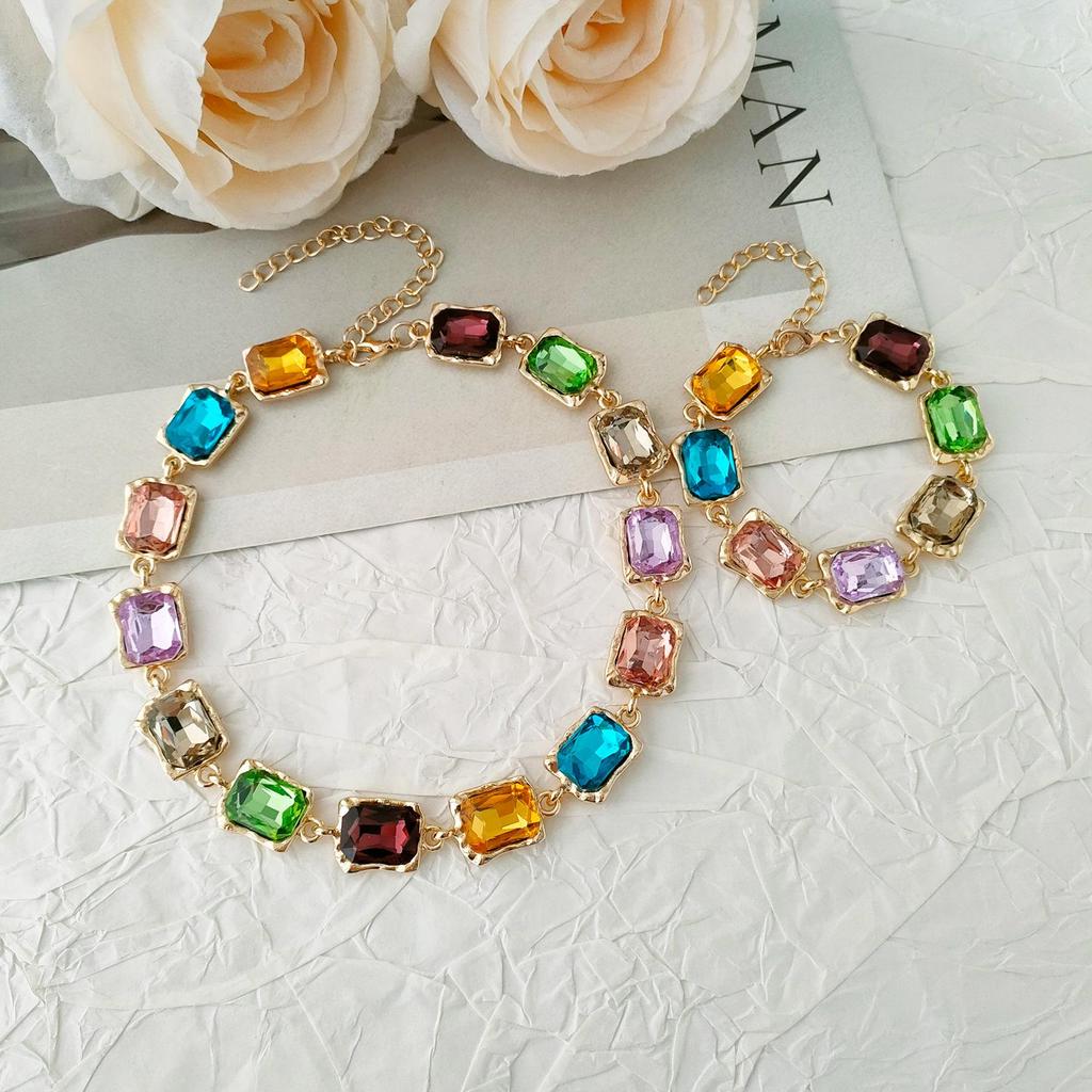 Bahar/Yaz Renkli Pırlanta Gerdanlık - Kadın Yüksek Kalite, Çok Yönlü Tasarım Köprücük Kemiği Kolyesi