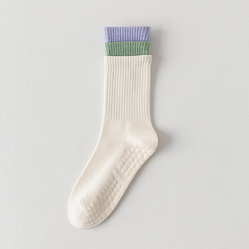 Women's Spring and Autumn Trend Yoga Running Coloupe Breathable Sweat Absorbing Exercise Tube Socks