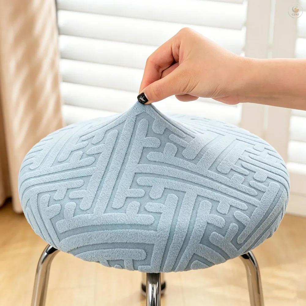 Stool furniture cover 30x36 cm geometric cream