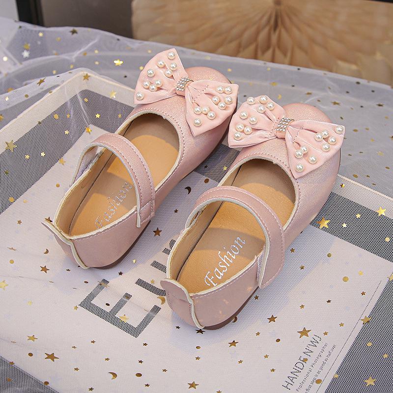 Girls' Black Leather Princess Shoes - Soft, Non-Slip Sole, Versatile for Spring/Autumn