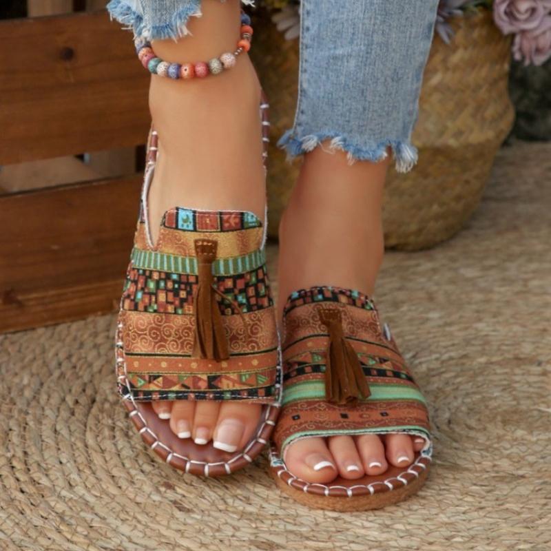 Fashion New Round Toe Comfortable and Lightweight Flats for Women Summer Stylish Large Size Outdoor Terrace  Casual Slippers