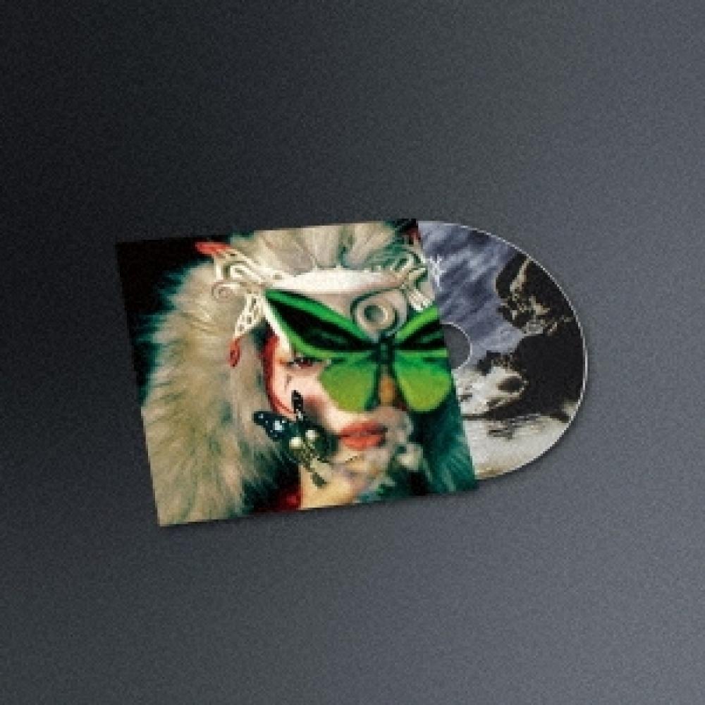 

Xg Awe [CD+буклет с текстами песен+набор наклеек с логотипом+лист с декорированными наклейками+фотокарточка] Первое издание Solo Ver. Юрин