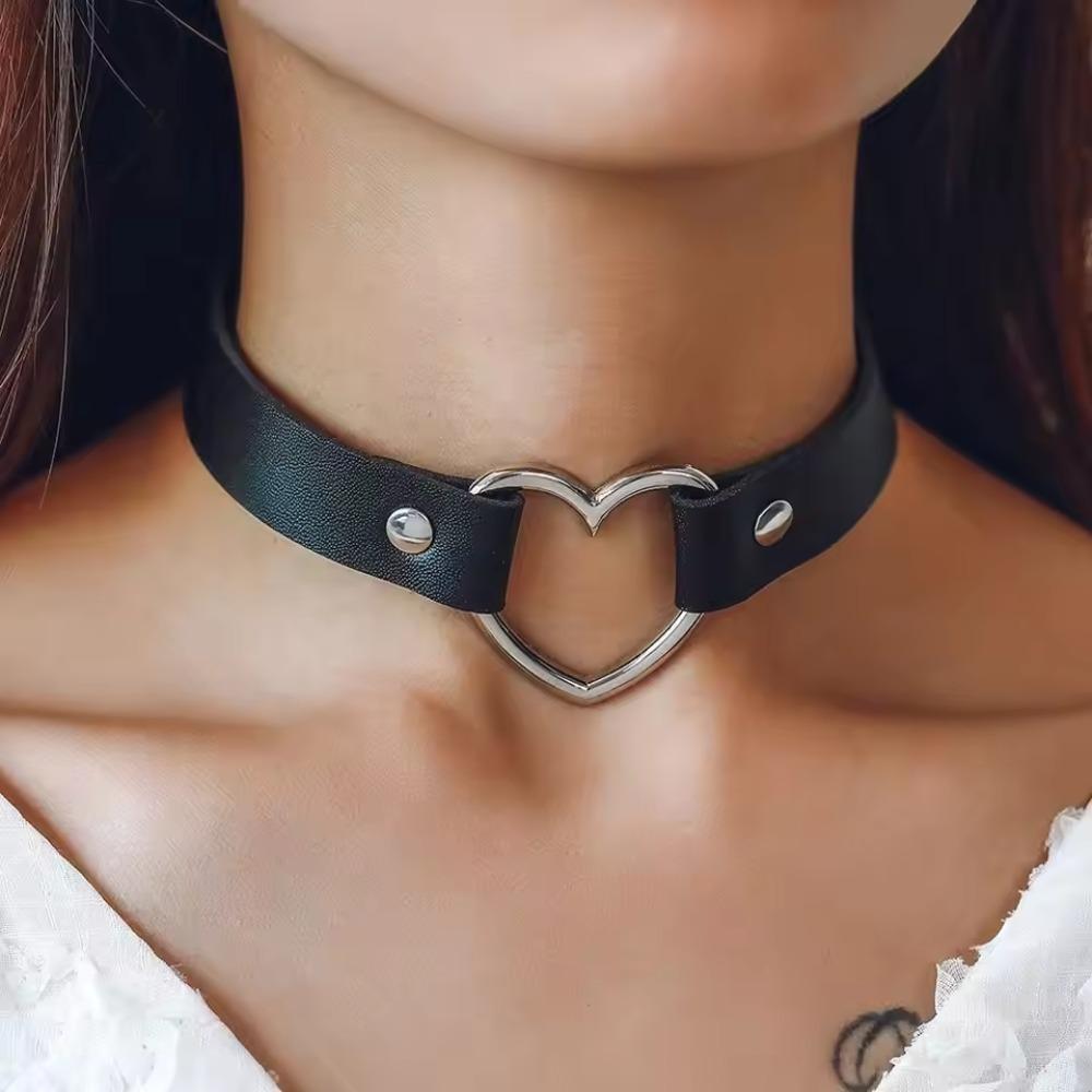 Black Multi Color Punk Collar Necklace Sexy PU Leather Heart Lock Key Spike Choker for Women Gothic Cosplay Party Jewelry