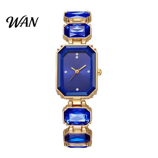 Faux Diamond Watch Ladies Bracelet Quartz Sparkling Rhinestone Rectangular Dial Eye-catching Women Wristwatch for Elegant Jewelry Timepiece Dress