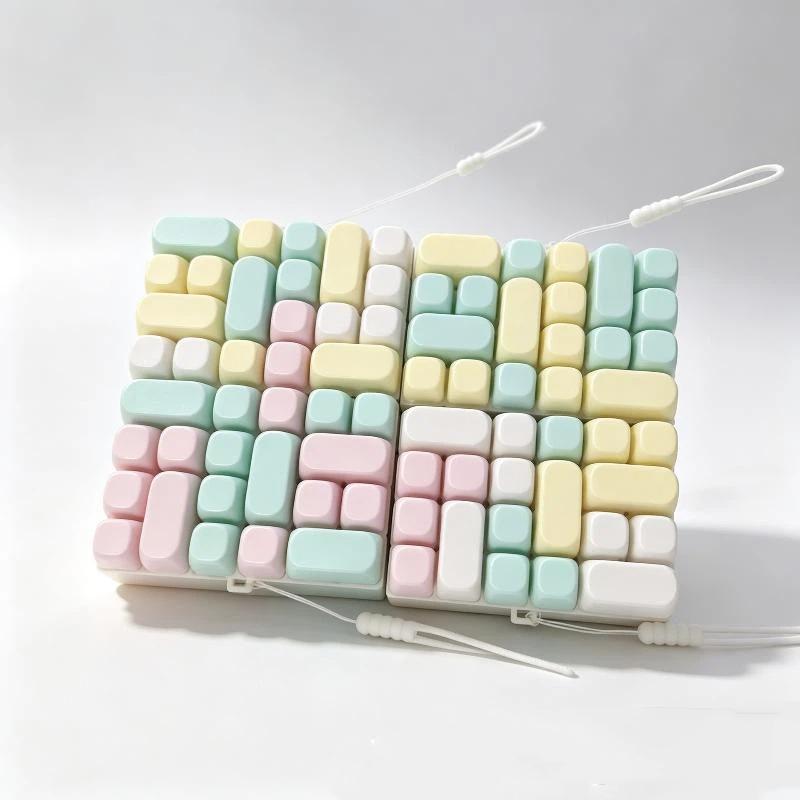 Mini 24 Keyboard Keychain Color Block Keycap Set Lovely Girly Style Purse Charm Nice Gift for Classmates Friends