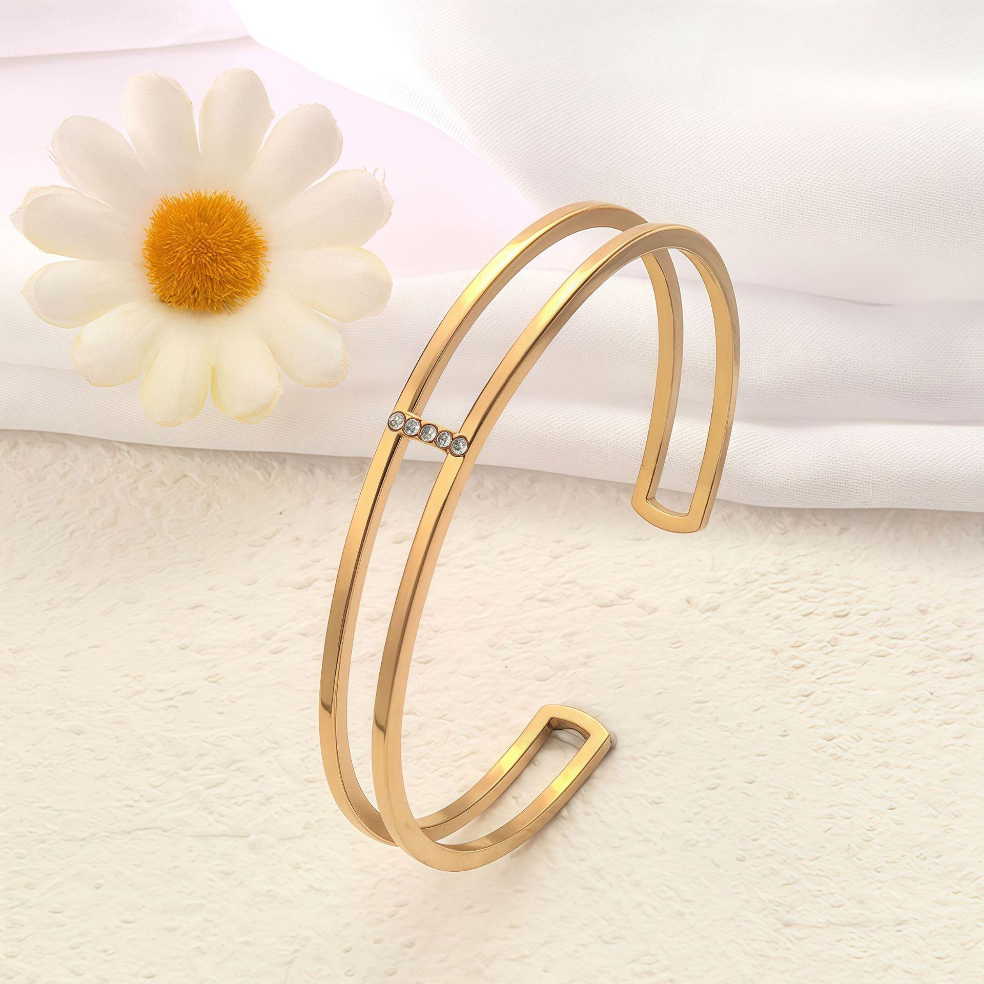 Европейский и американский позолоченный I-образный бриллиантовый браслет: Элегантные, Регулируемые Женские Украшения