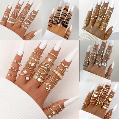 17KM 24-teiliges Set mit öltropfenden Schmetterlingsblattringen, Mehrfachgelenkring-Set, ausgehöhlter herzförmiger geometrischer Ring aus Zirkonia, Damenschmuck-Accessoires