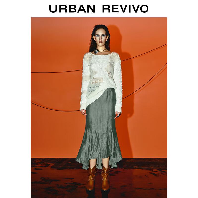 

Женский вязаный свитер с ажурным узором M