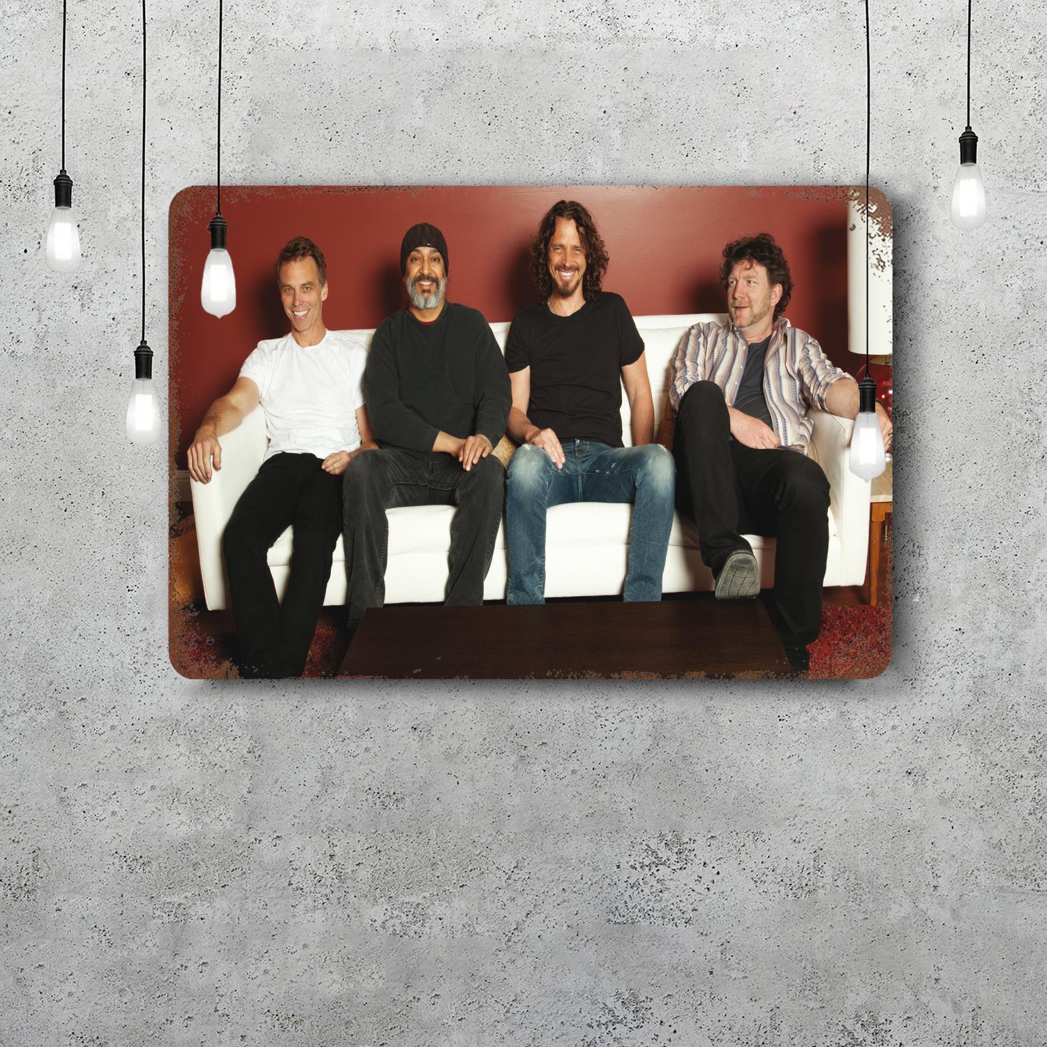

soundgarden band Vintage Metal Tin Signs Posters Decor Retro Metal Plaque Wall Art Decor for Garage Bar 20x30cm（7.8x11.8inch）
