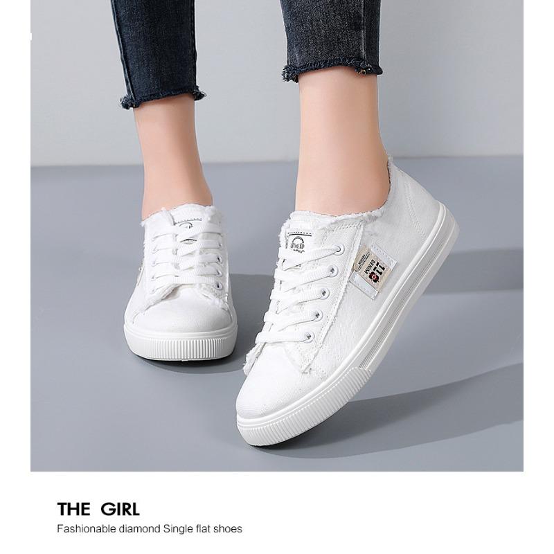 The New Student Flat Sports Sneakers   Large-sized Women's Singles