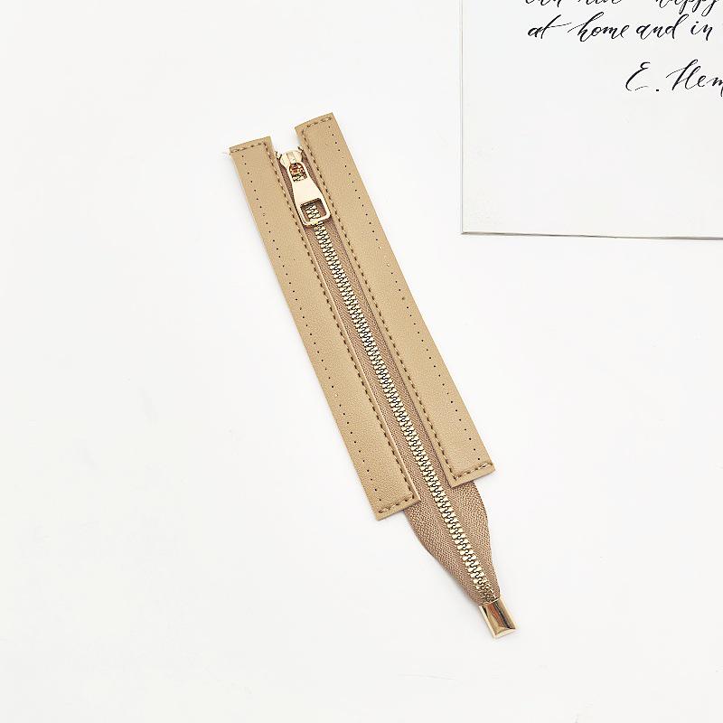 

Handmade Leather Zipper Woven Bags & Accessories